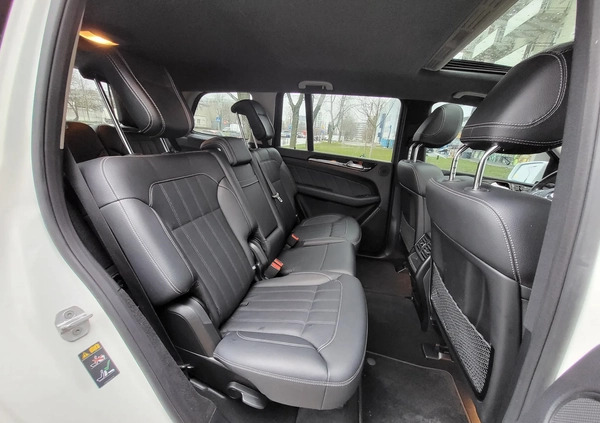Mercedes-Benz GL cena 169900 przebieg: 24817, rok produkcji 2016 z Warszawa małe 704